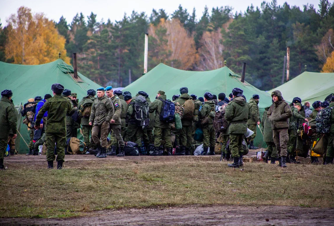 Фото Новая волна мобилизации на СВО в 2026 году? Правда ли это – заявление Путина и Медведева 2 - Сиб.ФМ Фото Новая волна мобилизации на СВО в 2026 году? Правда ли это – заявление Путина и Медведева 2